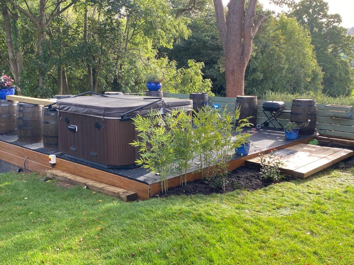 Mountain View Cottage, Hot Tub , Stunning Views Llanhamlach Exterior foto